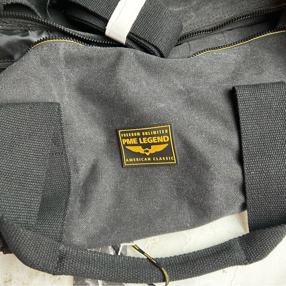 PME Legend Men's distressed Black Duffel Bag - Classic Travel Weekender - Picture 11 of 14